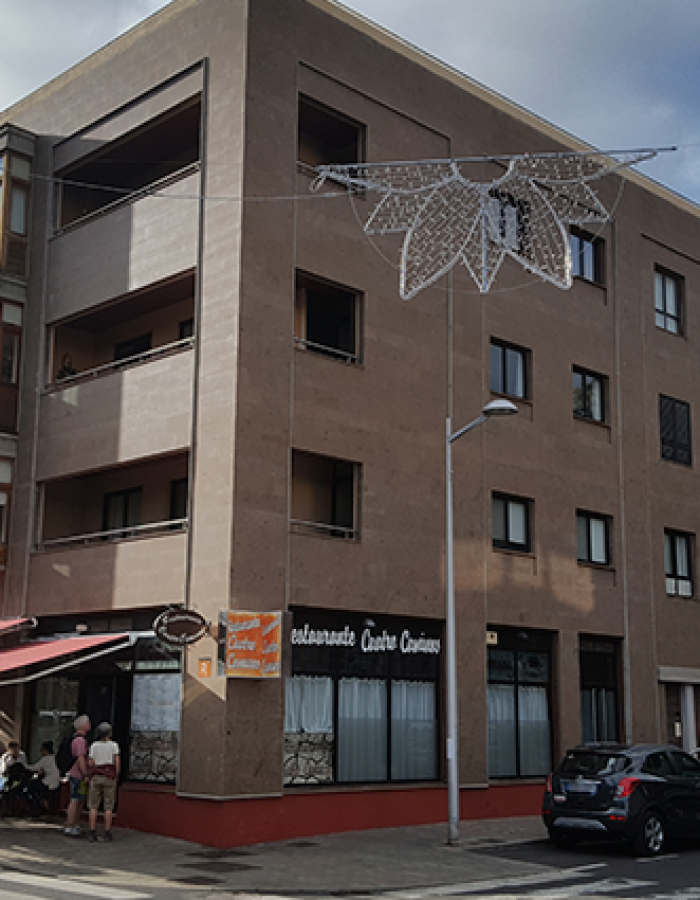 Instalación B.T. y A.A. en el edificio Los Frailes