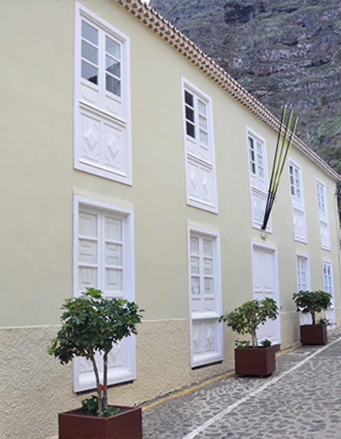 Adecuación y mejora de las instalaciones B. T. y teleco en hotel rural Agulo